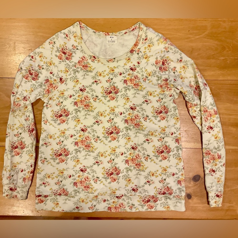 “Vintage” Urban Outfitters Floral Pullover